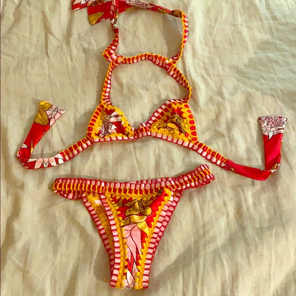 Toque De Luna Bikini-Top XS Bottoms: Sm